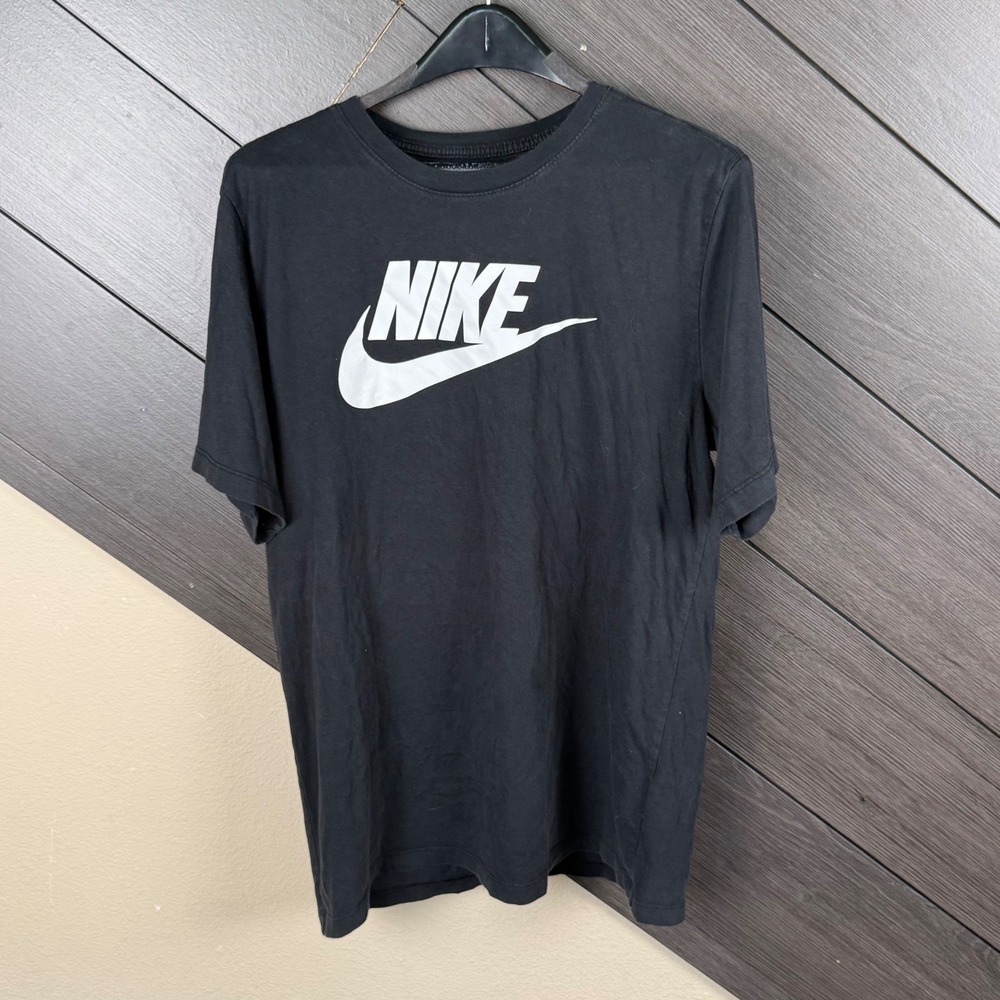Nike Men Large Tall Black Futura Logo Swoosh Graphic T Shirt Cotton Streetwear